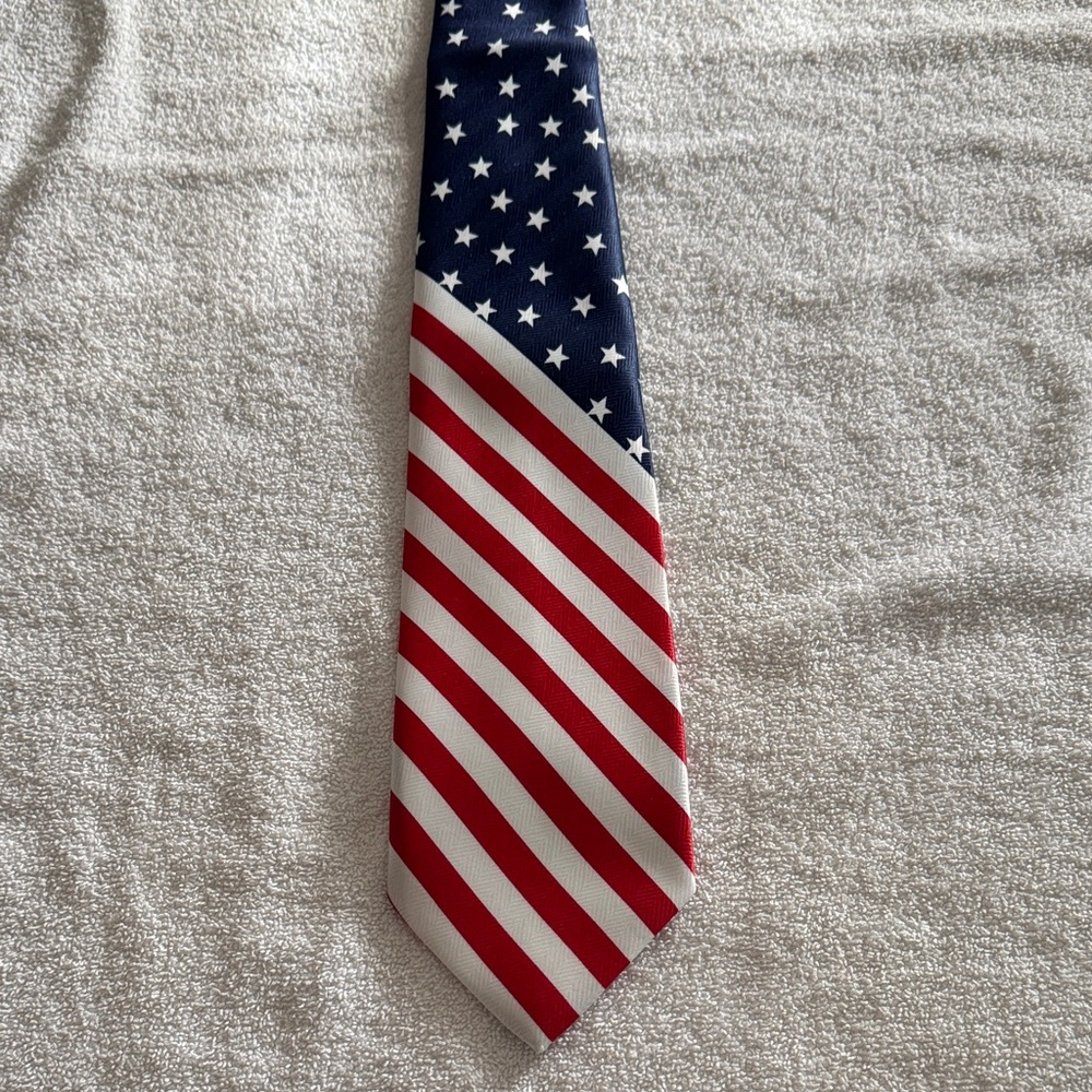 Classic Stars and Stripes Men's Tie